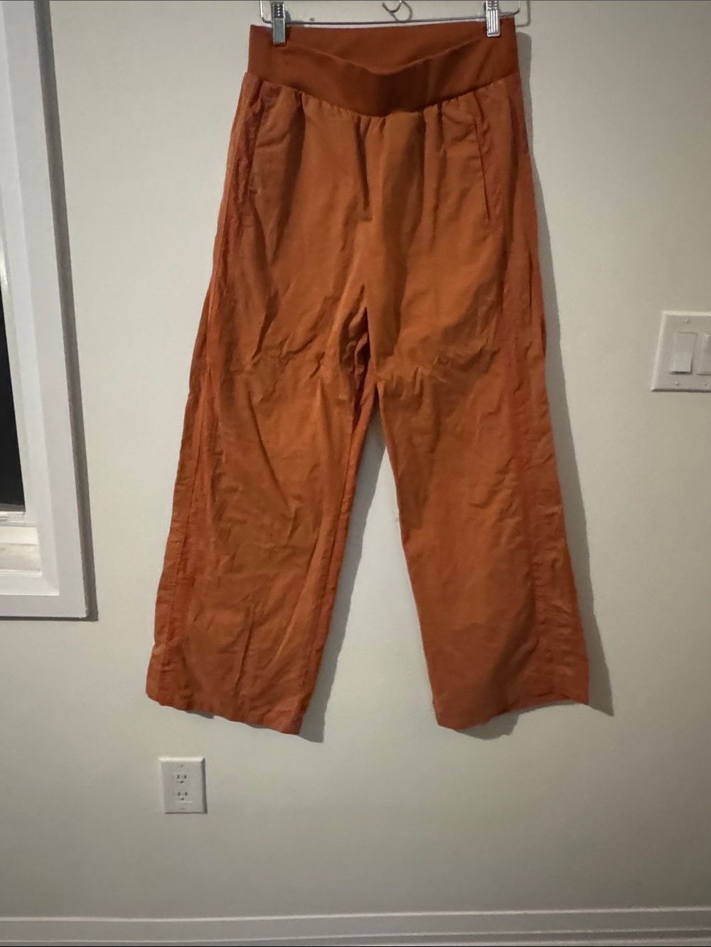 Nike Relaxed Wide-Leg Pants — Rust Orange